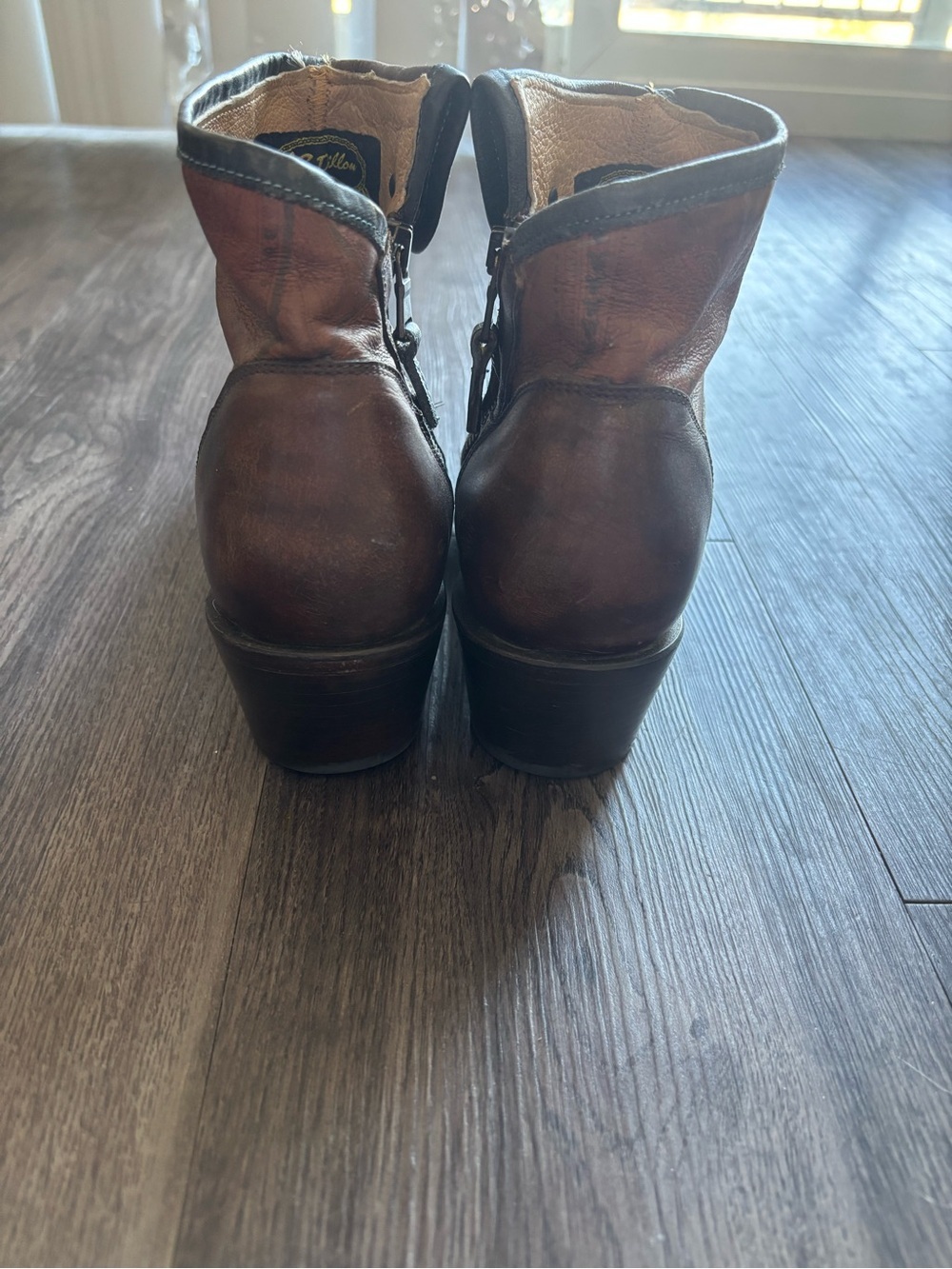 JB Dillion Leather Boot - Picture 3 of 8